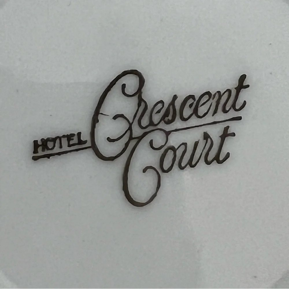 Crescent Court Hotel Made in Hong Kong Dish - Picture 2 of 13